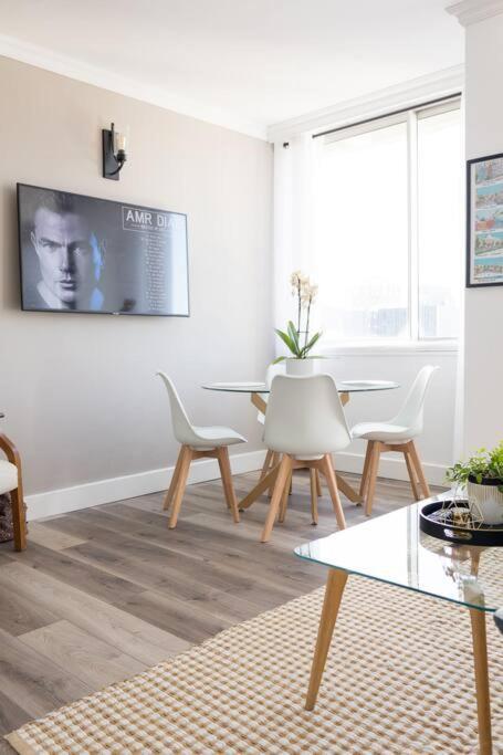 Modern, Trendy And Comfortable 2 Bedroom Apartment In เคปทาวน์ ภายนอก รูปภาพ
